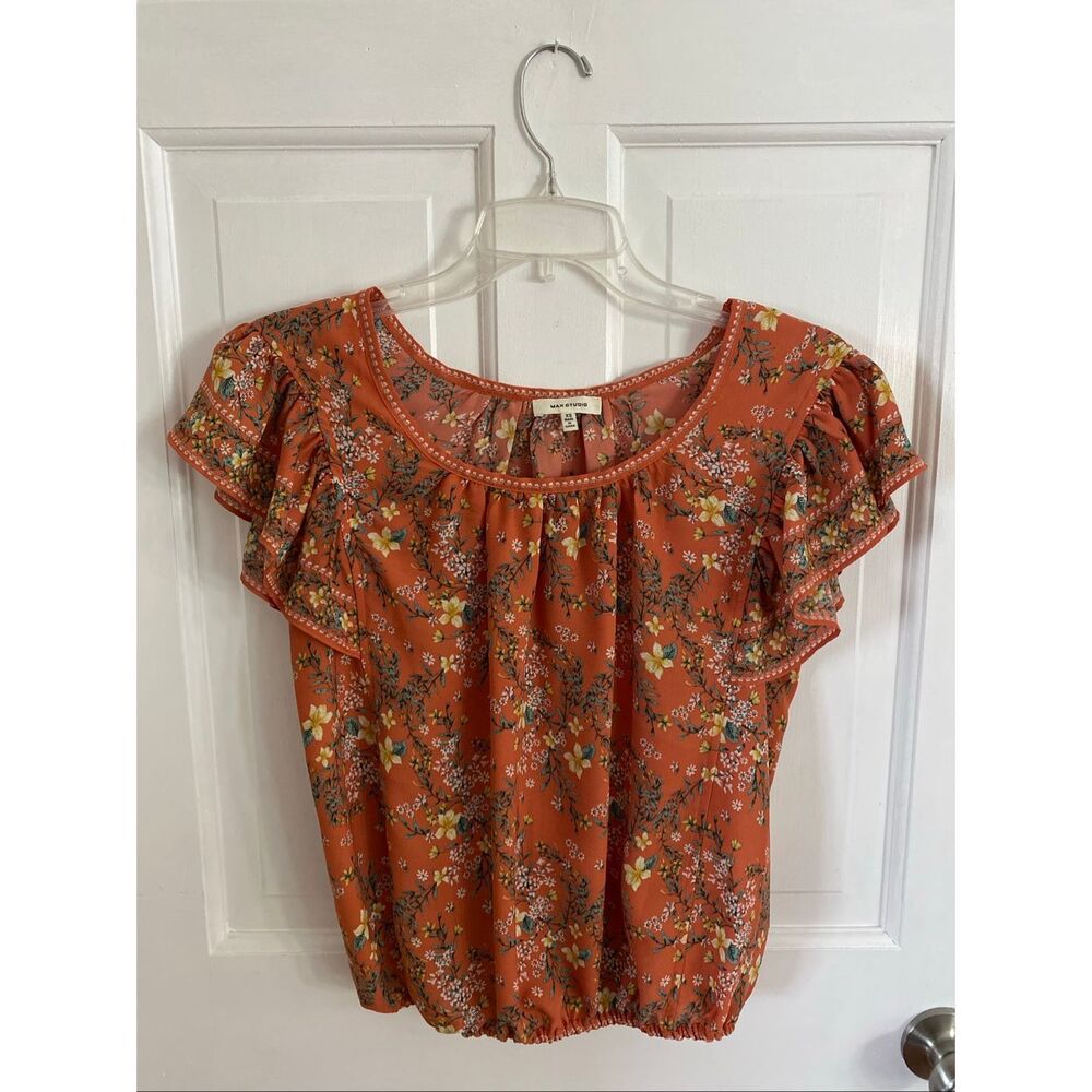 Max Studio floral print flutter sleeve blouse size XS